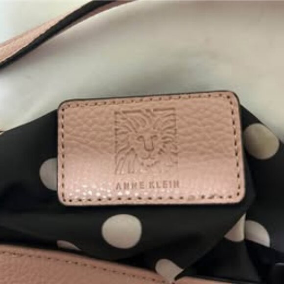Anne Klein Handbag NWOT - Picture 2 of 3